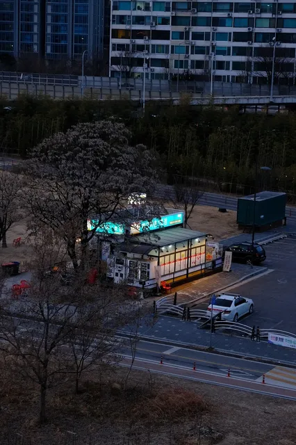 편의점 창업 비용, 그리고 커피 한 잔의 경제학
